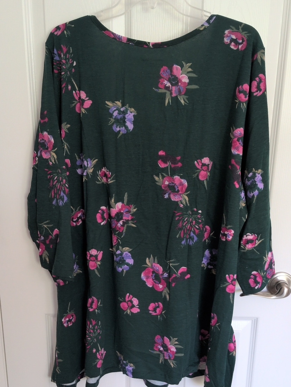 ✔️Woman Within Dark Green Floral Henley Tunic - Pink & Purple Flowers - Picture 6 of 6